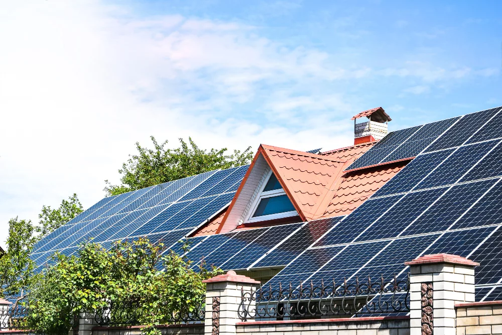 Catching Sunrays: Solar Roofing in the Pittsburgh Area